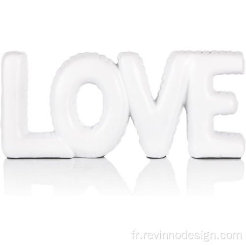 Lettres d'amour blanches grandes sculptures en résine d'amour